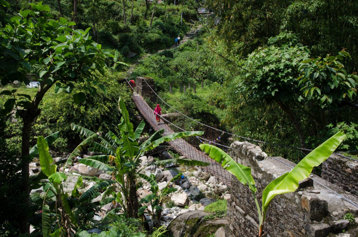 Suspension bridge - Best hiking in Nepal