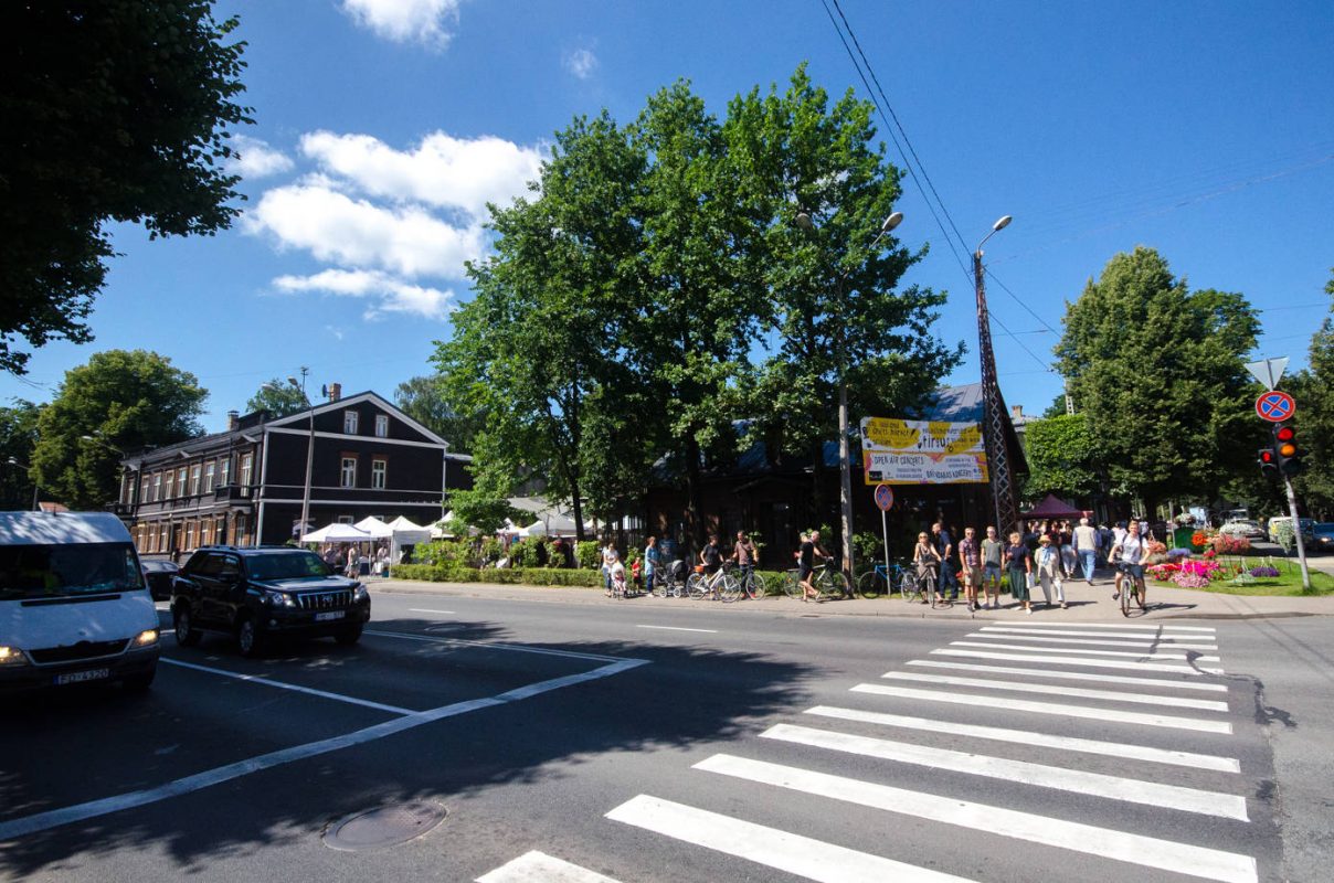 Approaching the Kalnciema Food and Craft Market - Latvian food in Riga